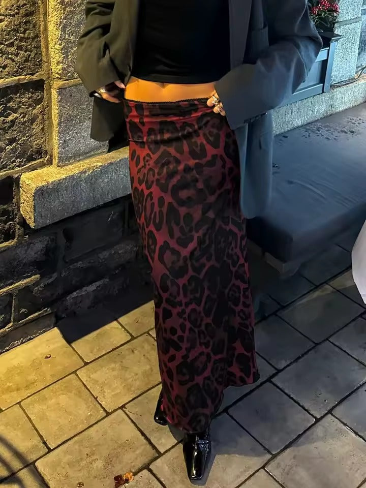 Saia Midi Leopardo Cetim Vermelho Escuro Sexy