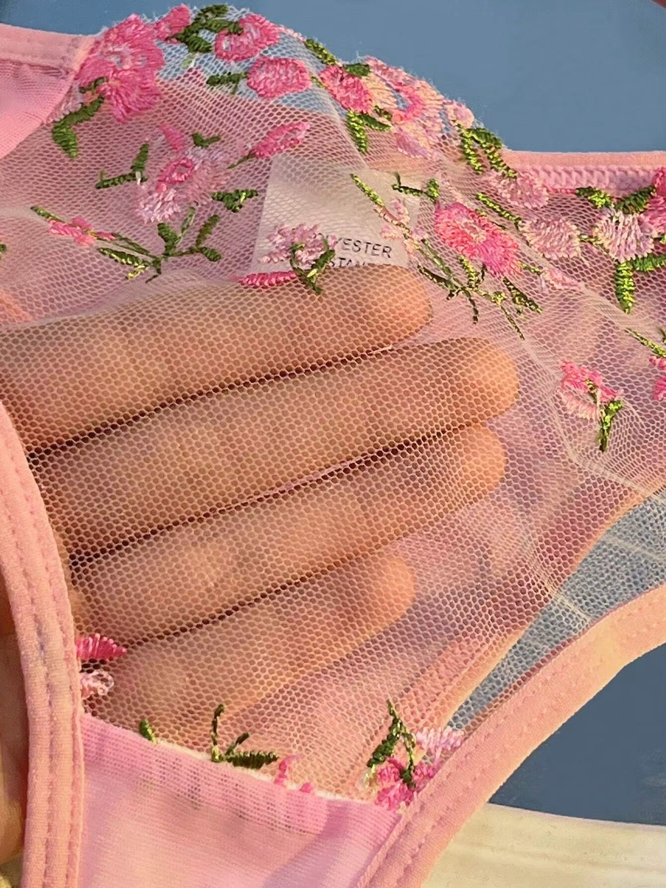 Lingerie Sensual Feminina em Renda Floral – Conjunto Sutiã e Calcinha